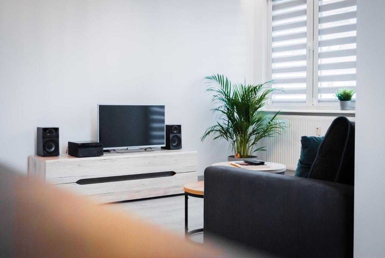 Apartament Z Widokiem, 10Min Od Morza グダニスク エクステリア 写真