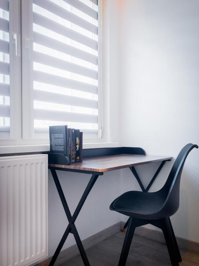 Apartament Z Widokiem, 10Min Od Morza グダニスク エクステリア 写真